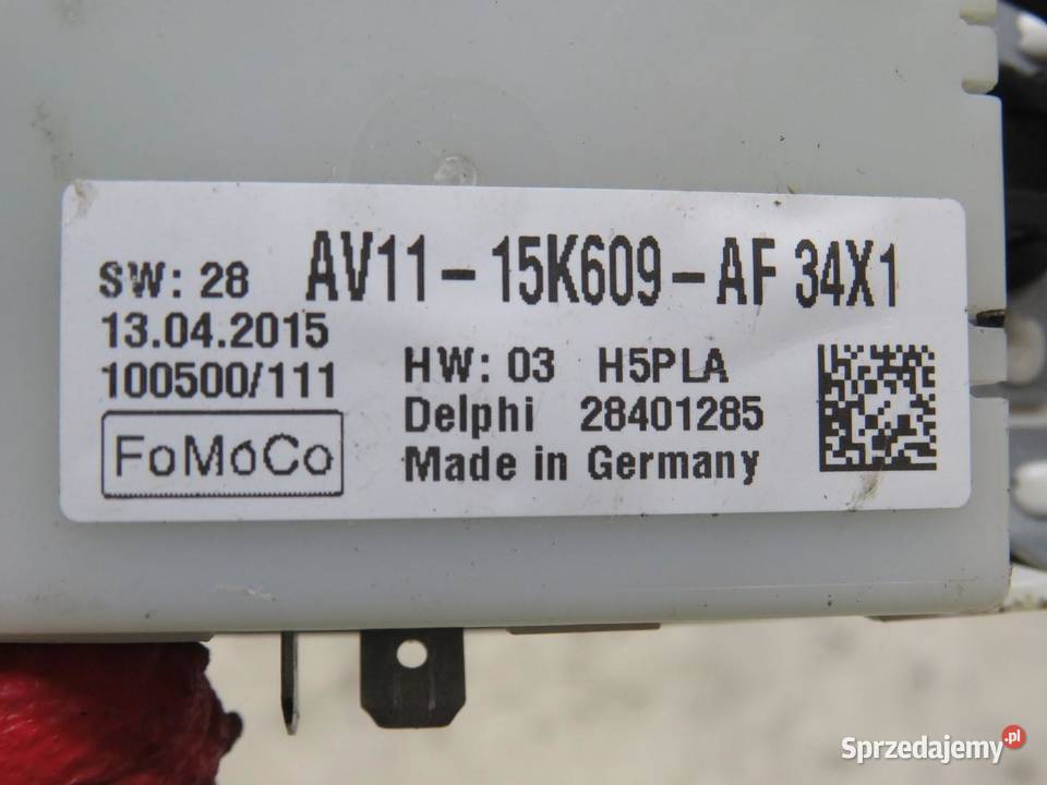 LAMPKA OŚWIETLENIA KABINY ECOSPORT AV1115K609AF Oświetlenie kabiny