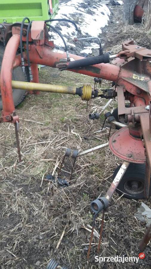 przetrząsacz kuhn hydraulicznie składany 450 Kuhn Kościan