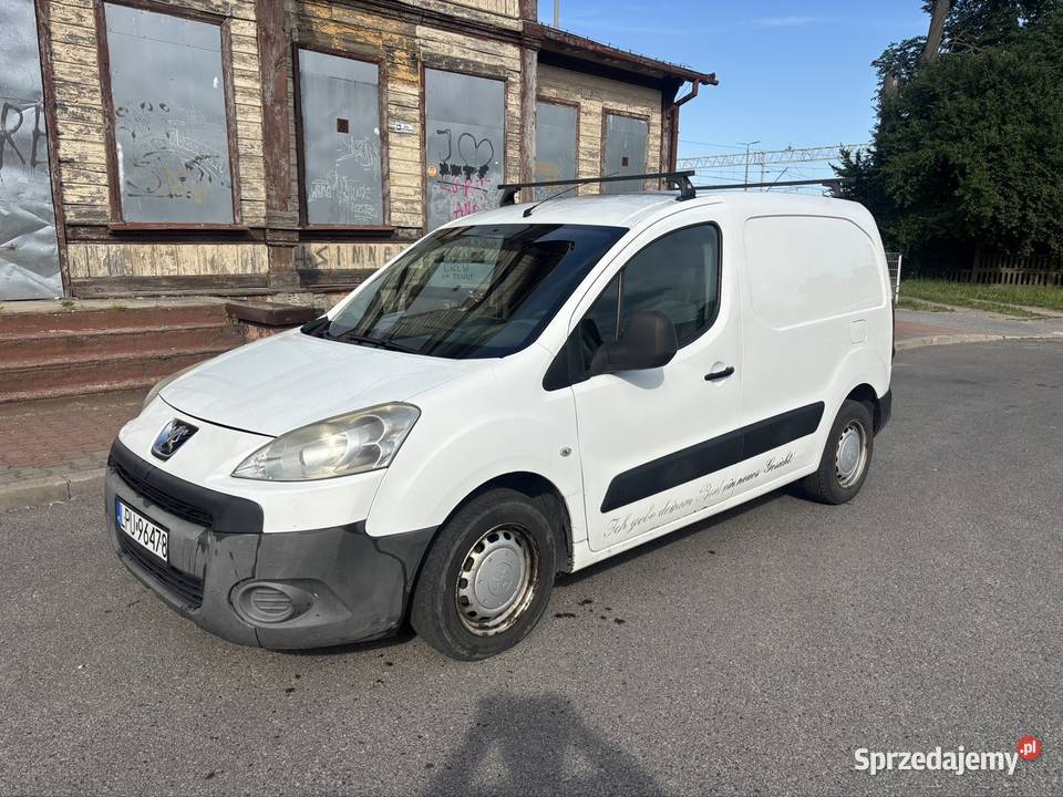 Peugeot partner 16 hdi 2010 biały Puławy
