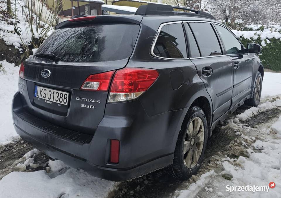 Subaru Outback 36 bg 2012 podgrzewane fotele Izbica-Wieś sprzedam