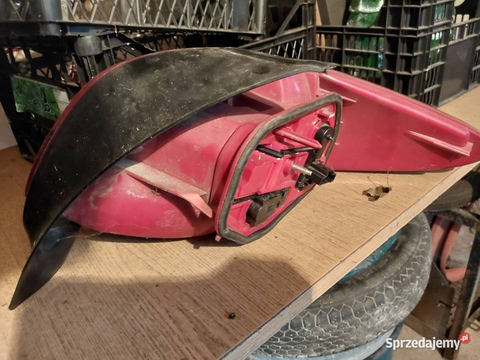 Lampa tylna lewa peugeot 206 łódzkie Rychłocice