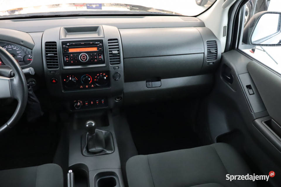 Nissan Navara 25 DCi sprzedam
