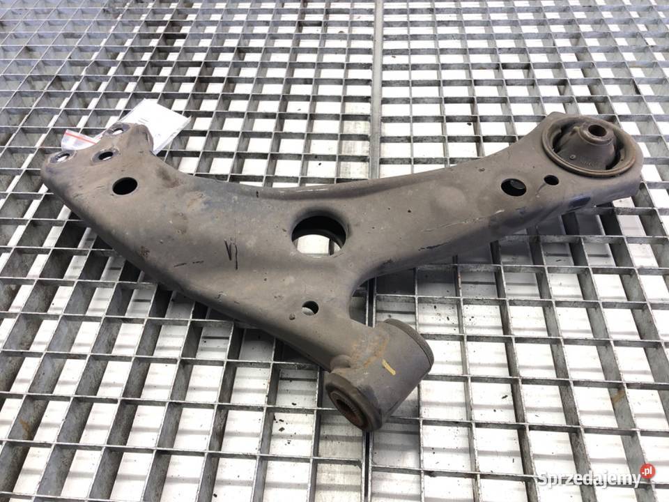 WAHACZ PRAWY PRZÓD TOYOTA COROLLA E21