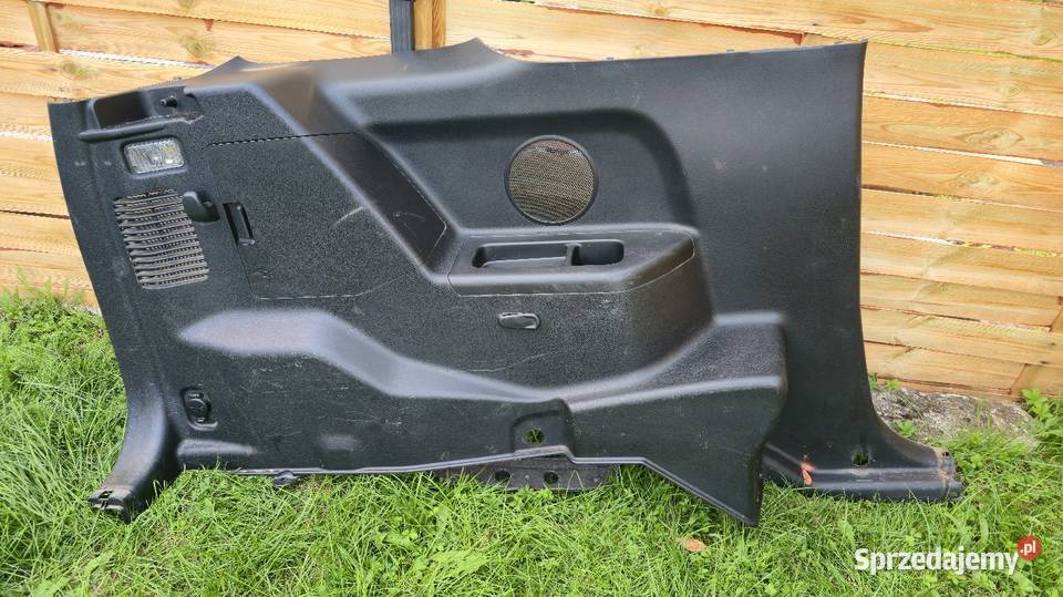 Boczek bagażnika lewy tył 3 drzwiowa Suzuki dolnośląskie Świdnica