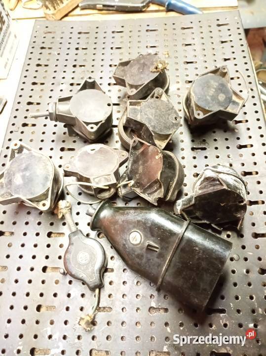 Przełączniki bakielitowy puszka Stalowa Wola