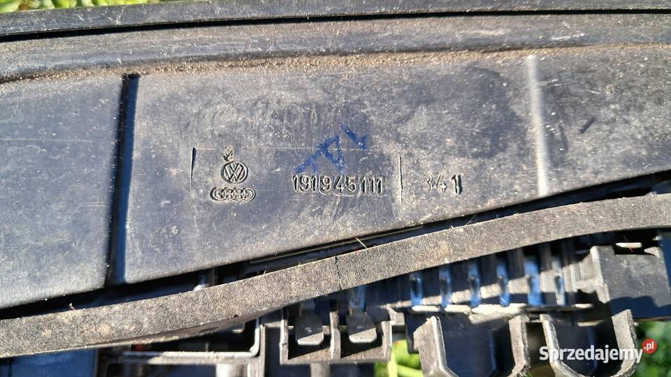 Oryginalna tylnia Lampa Hella Volkswagen Golf Świecie