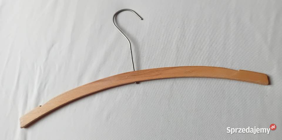 Drewniany wieszak do ubrań PRL lata 60e Koźminek