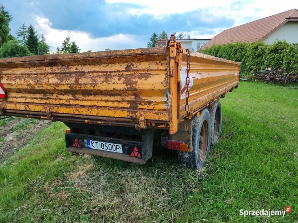 Przyczepa rolnicza Muller z kiprem 3 strony