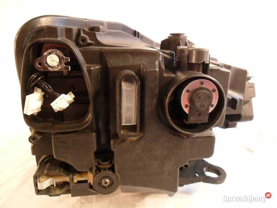 REFLEKTOR PRZÓD STRONA LEWA SKODA SCALA osobowe Nowy Tomyśl