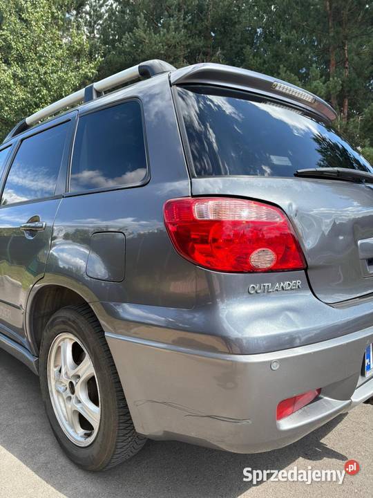 Mitsubishi Outlander 20 bengaz napęd na przód Rok produkcji 2006 Radom