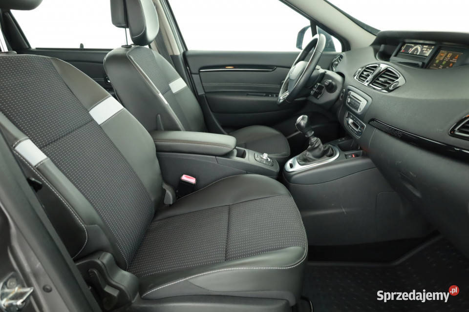 Renault Scenic 12 TCe nieuszkodzony Piaseczno