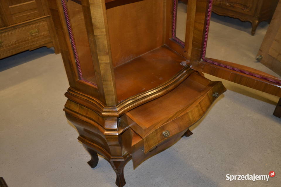 witryna jednodrzwiowa rokoko orzech Meble Będzin