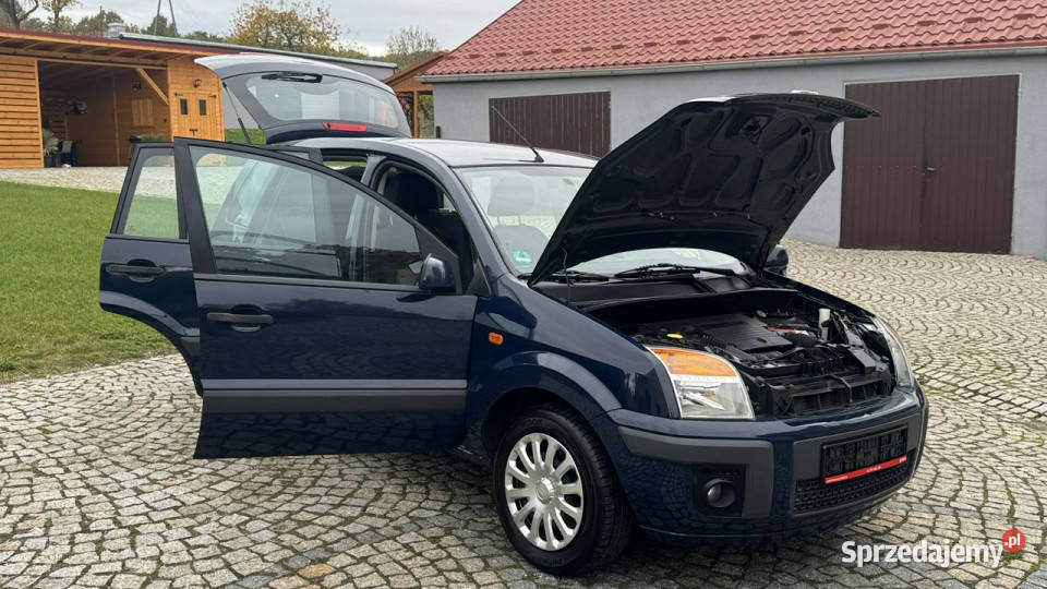 Ford Fusion 14 Benz 80 z Niemiec HAK Klima NAVI Strzegom