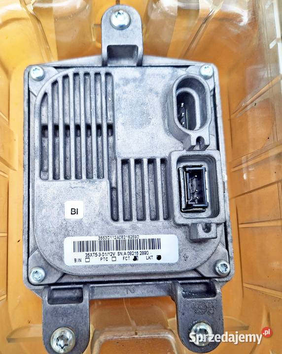 SKODA OCTAVIA II 1Z0 04 EUROPA LAMPA LEWA XENON