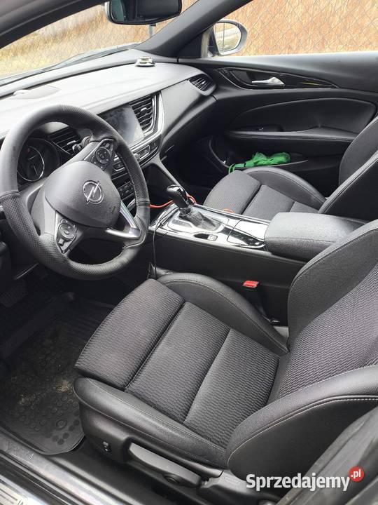 Opel Insignia B lift 174 MR 21