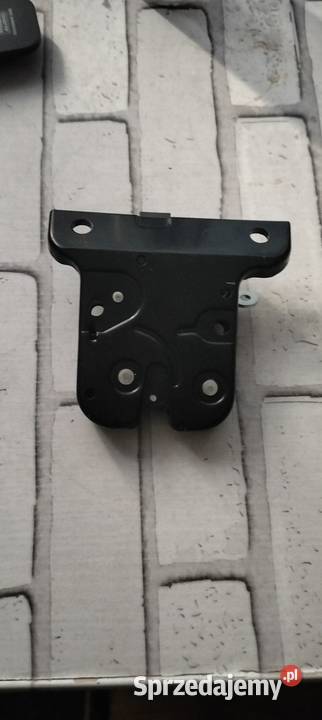 Zamek tylnej klapy bagażnika Audi a3 8L Jagielno