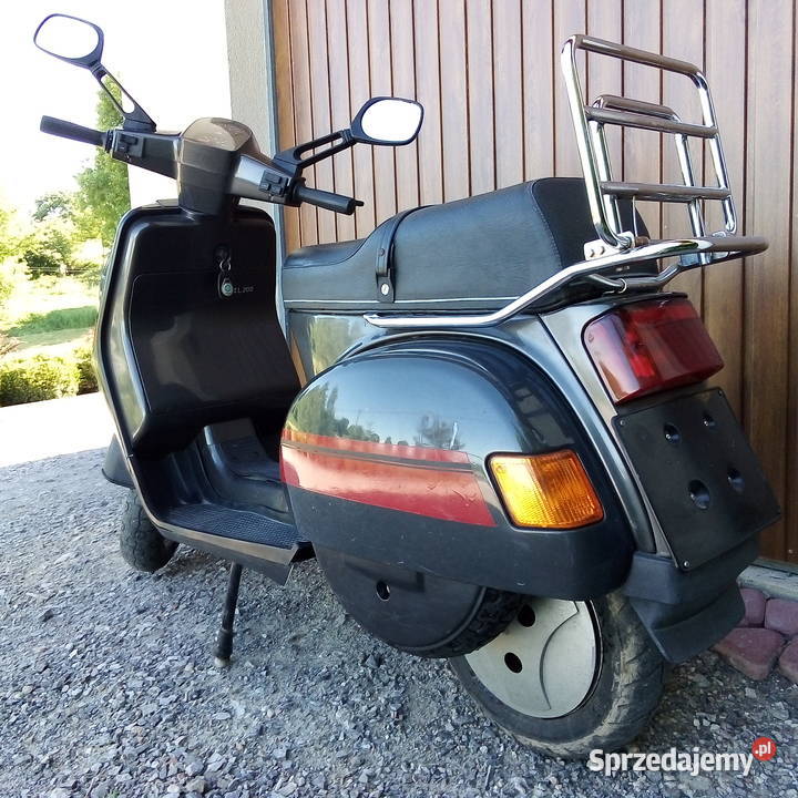 Piaggio cosa 200 lalbretta vespa osa klasyk Rok produkcji 1988