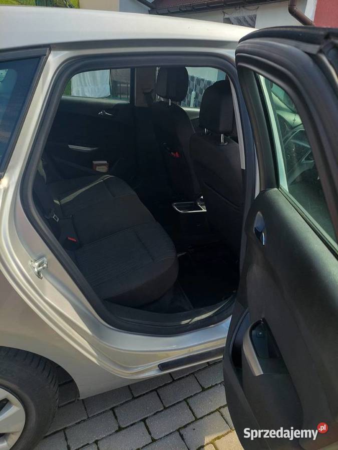 Opel Astra J stan Kojszówka