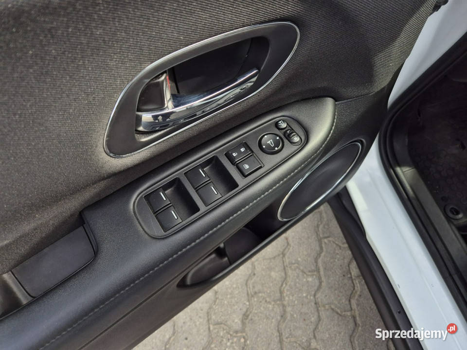 Honda HRV 15 IVTEC 130 FWD WersjaElegance isofix Łódź