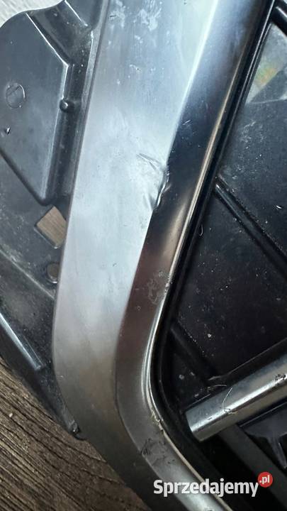 GRILL GRIL ATRAPA CHŁODNICY AUDI Q3 II SLINE osobowe Gorzów Wielkopolski