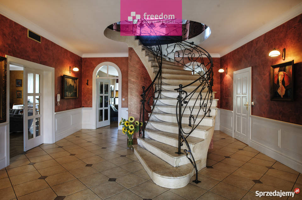 Dom Czarne Błoto 38699m2 Liczba pokoi 10 Toruń