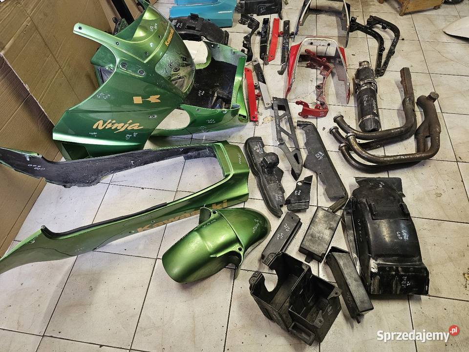 Kawasaki GPZ 600 części owiewka koło licznik Jelenia Góra sprzedam
