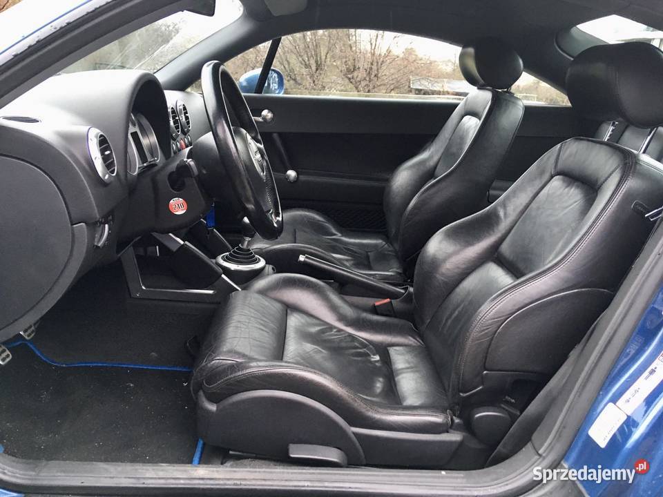 Niebieska TT 18T GazBenzyna Audi Żukowo