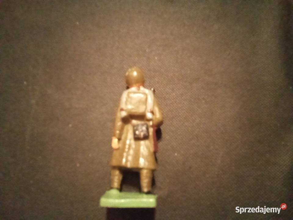Żołnierz patrolujący WP wrzesień 1939 Figurka Warszawa