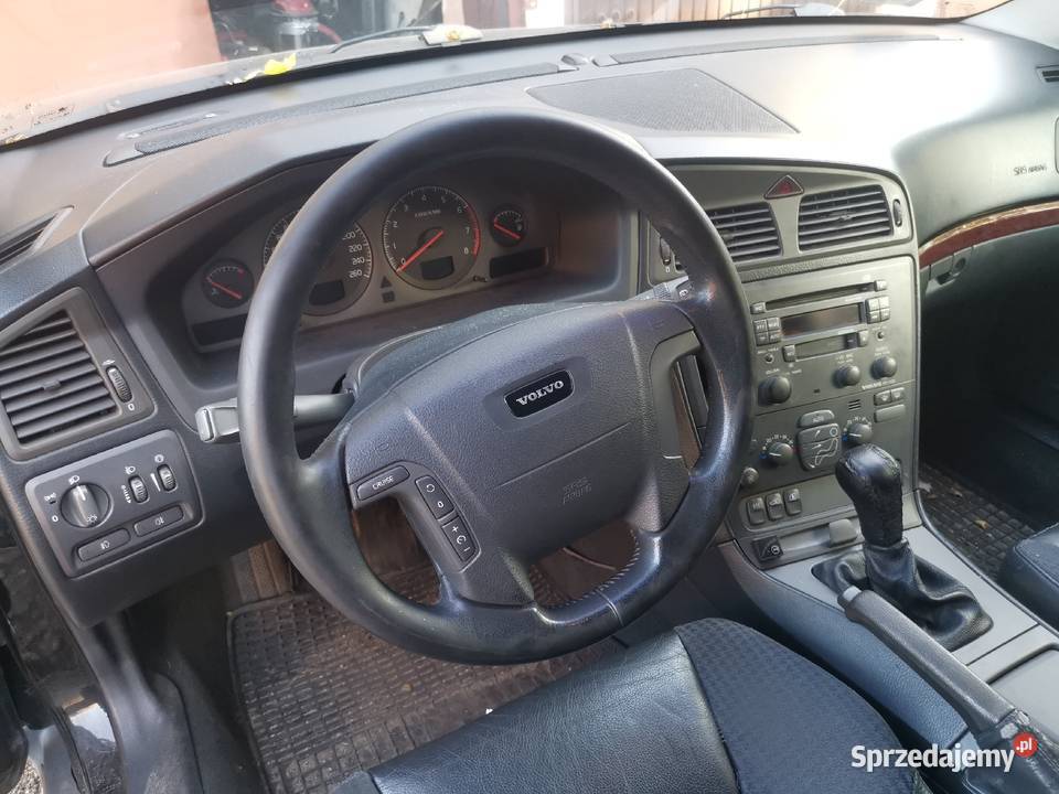 Części do Volvo V70 24 benzyna kod lakieru 01926 Sosnowiec sprzedam