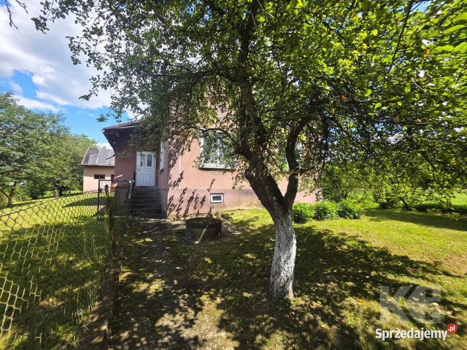 sprzedaży domu wolnostojącego 62m2 Zagórz