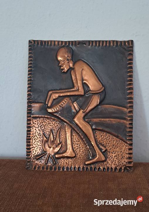 miedziana ręcznie wykonana płaskorzeźba Afryka mazowieckie