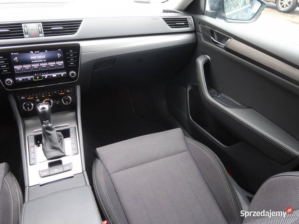 Skoda Superb iV 14 TSI PHEV komputer pokładowy Superb śląskie Katowice