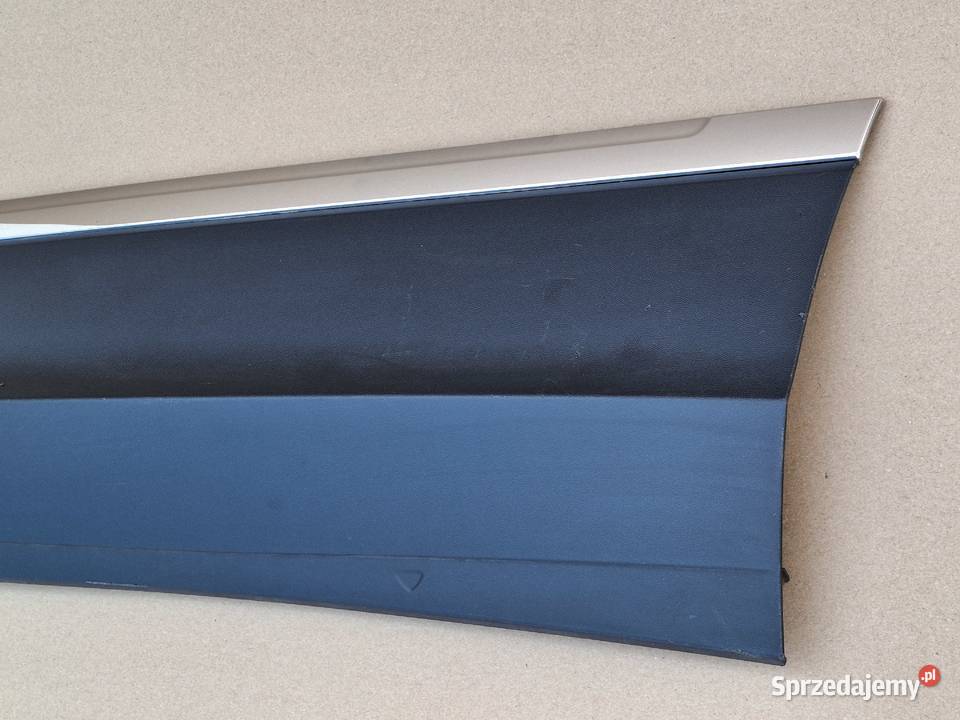 VW TIGUAN II 5NA LISTWA NAKŁADKA DRZWI LEWY TYŁ Bieleń