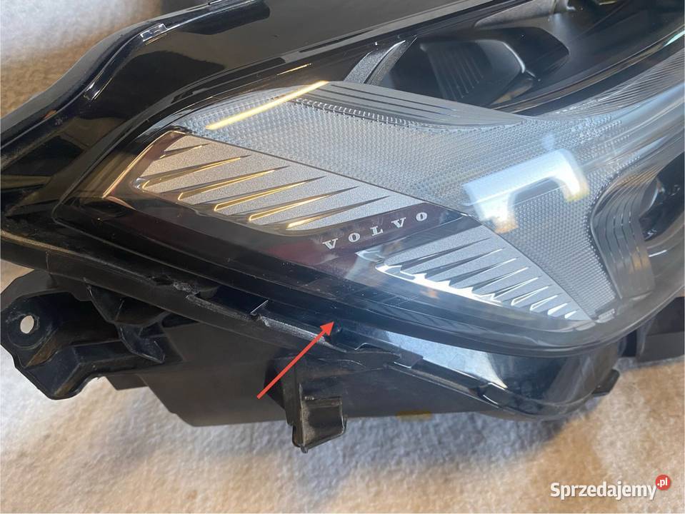 Lampa przód Volvo XC60 2 II FULL LED 1724 RH Lampy przednie Jasienica