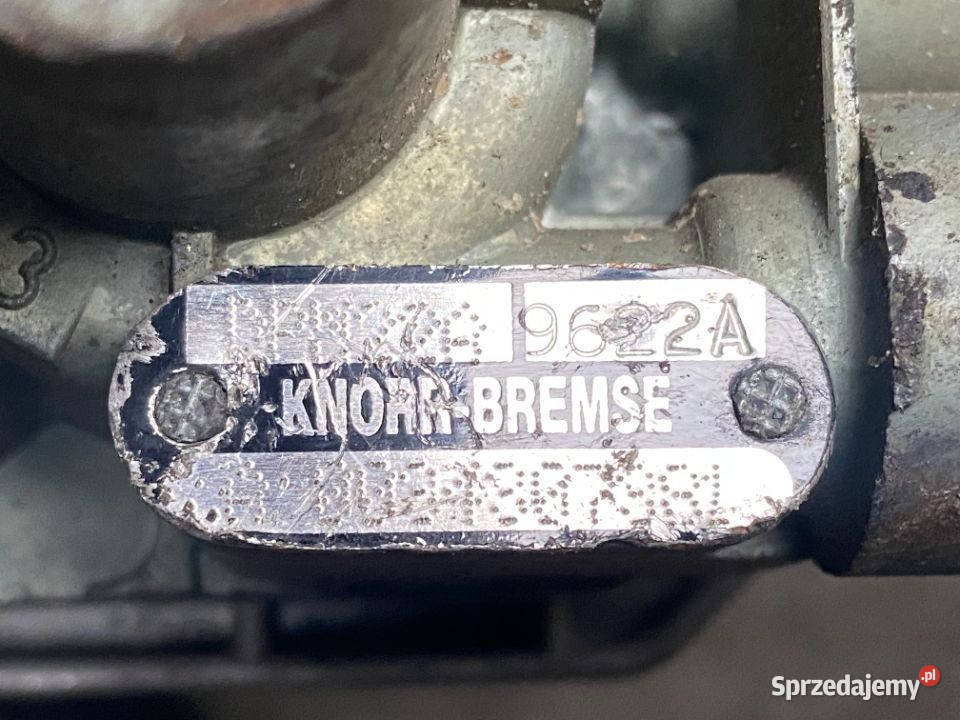 Hamulec Ręczny Zawór Volvo Mercedes 0024307981 lubuskie Maszewo