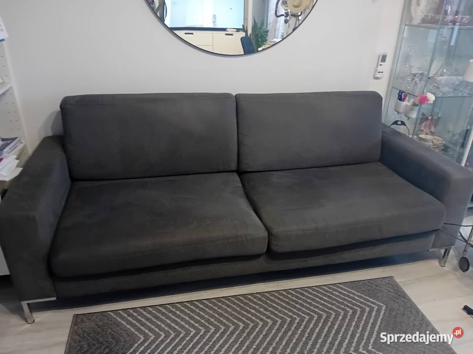 Sprzedam tanio nierozkładaną sofę o szer 220 Sofy i kanapy małopolskie Kraków
