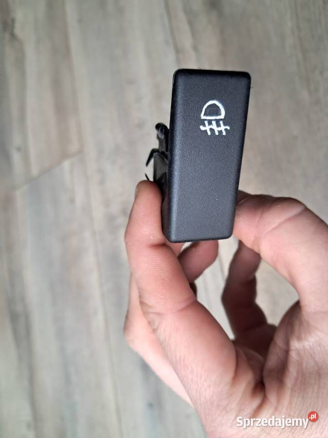 Przełącznik przeciwmgielne przednie 126p FL Tychy