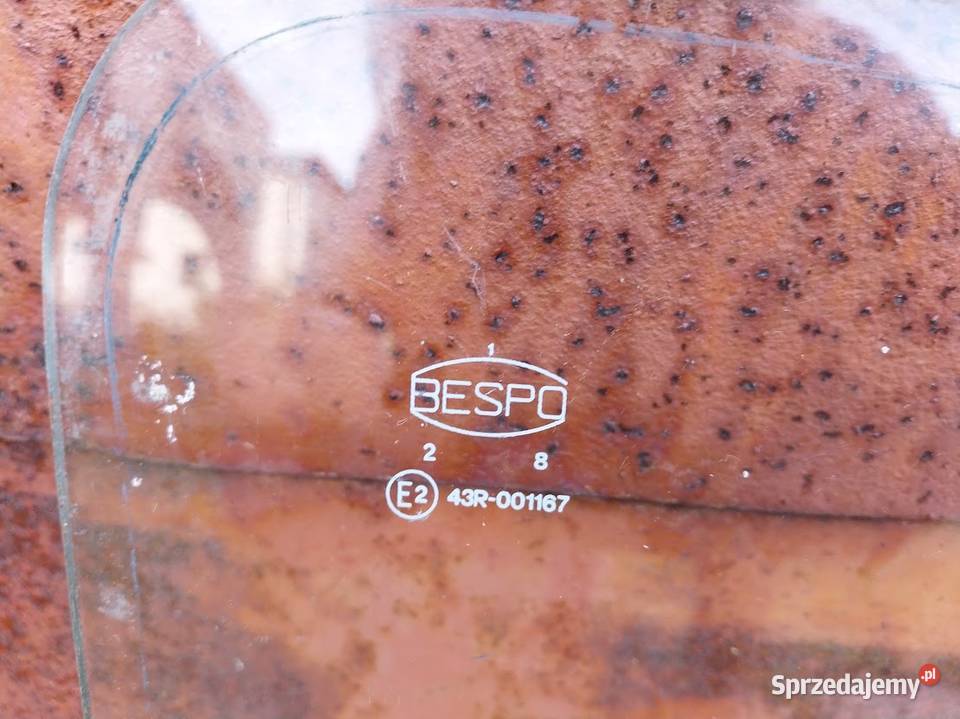 Fiat 126p szyby tylne boczne 5 sztuk różne Zagnańsk
