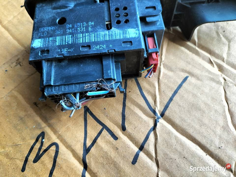 WŁĄCZNIK PRZEŁĄCZNIK ŚWIATEŁ VW Passat B4 Kamień-Kolonia