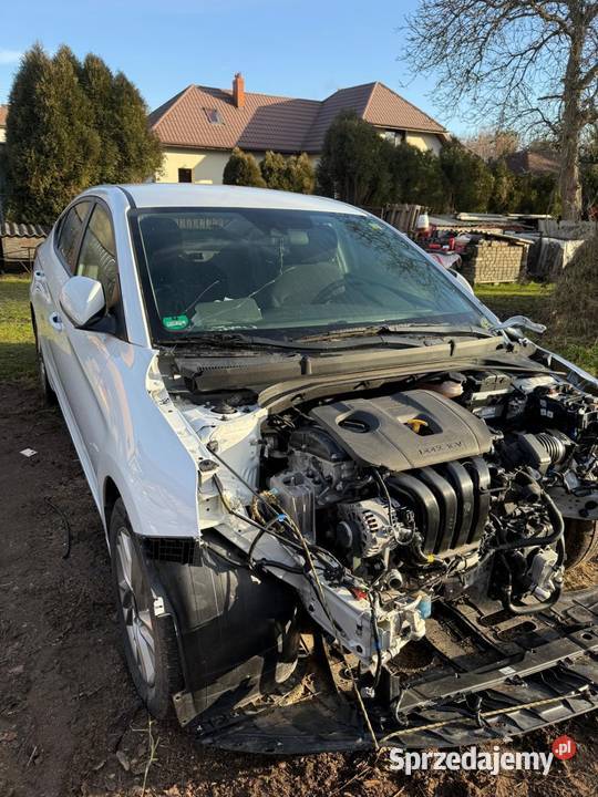 Huyndai Elantra 2019 20 Benzyna Automat Niski aluminiowe felgi Częstochowa