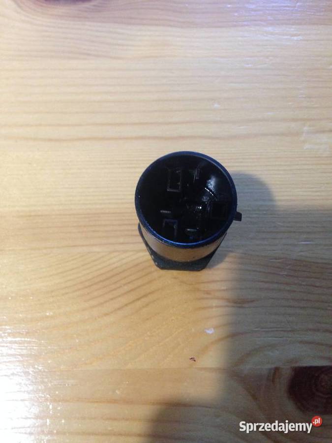 Czujnik wentylatora chłodnicy do opla