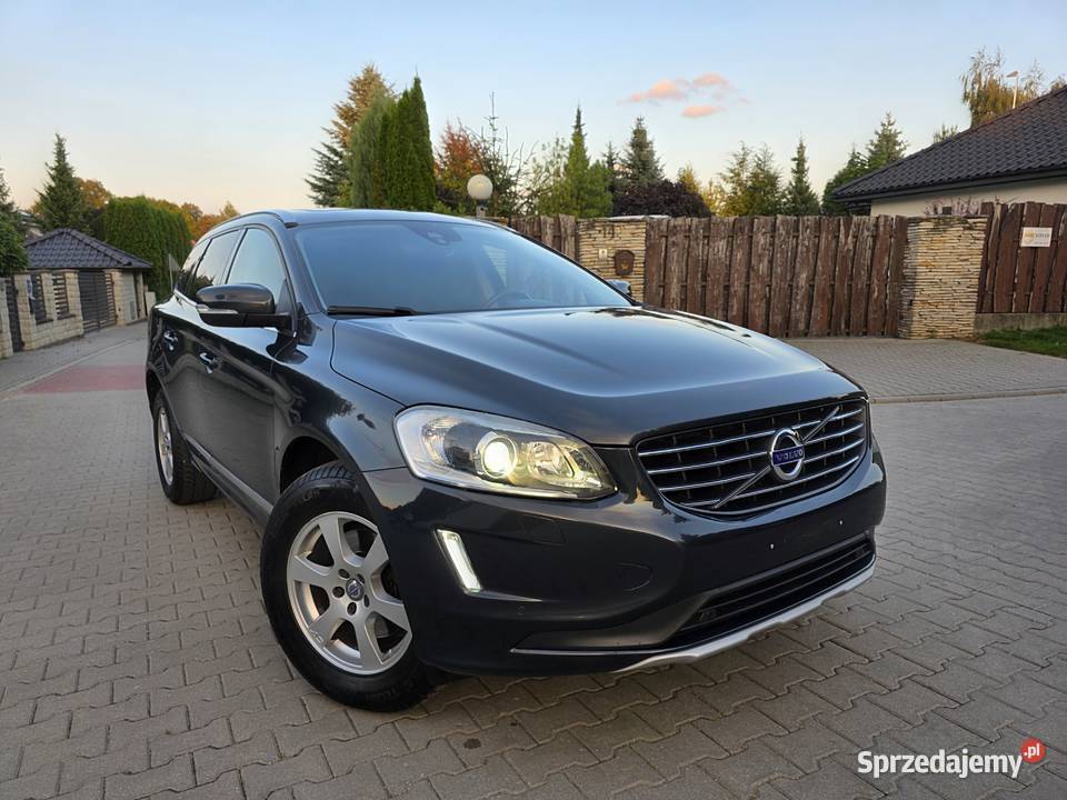 Volvo xc60 24D5 4x4automat opłacony Szwajcar Rok produkcji 2015 XC 60 Lublin
