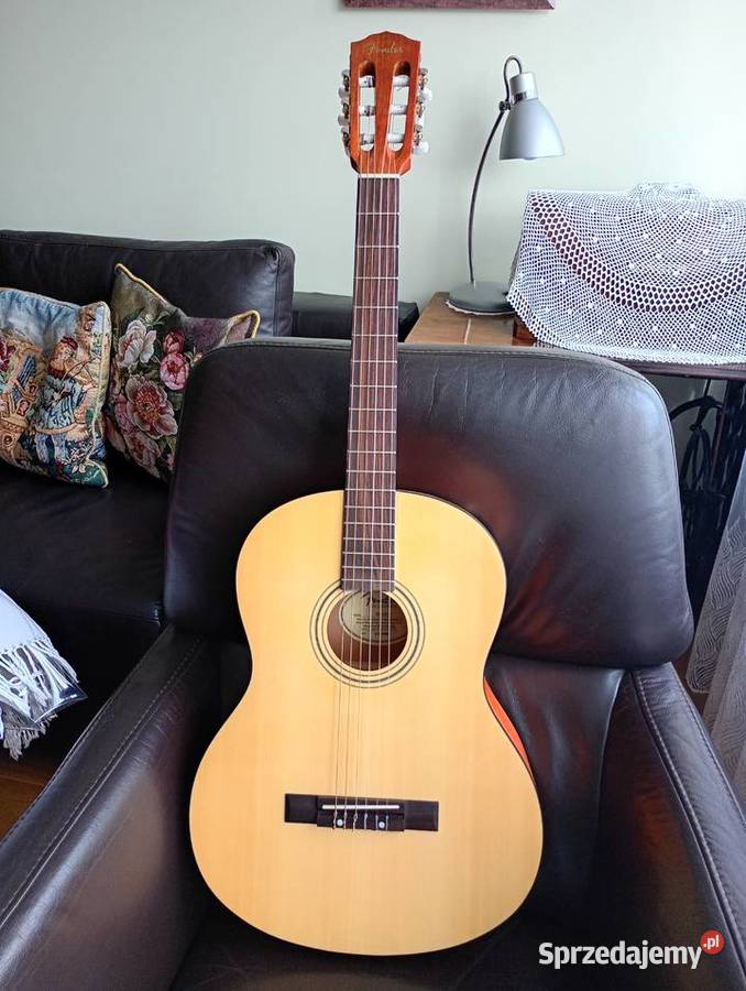 Gitara klasyczna Fender 44 Gitary i akcesoria Gniezno