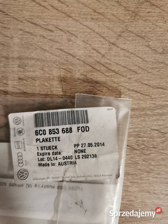 VW SKODA NOWY EMBLEMAT MATSH 6C0853688 Luzino