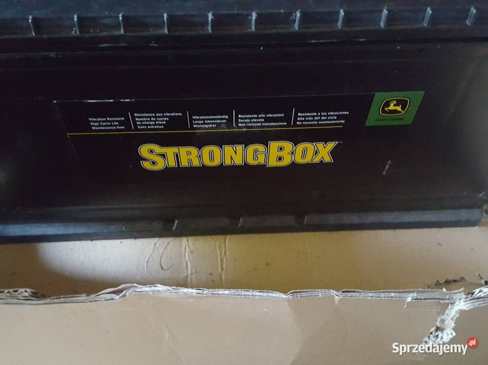 Akumulator John Deere StrongBox 12V 110Ah 850A Lewin Brzeski