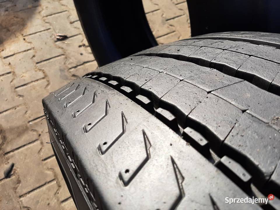 Opona używana ciężarowa 31570R225 MICHELIN Michelin Zaścianki sprzedam