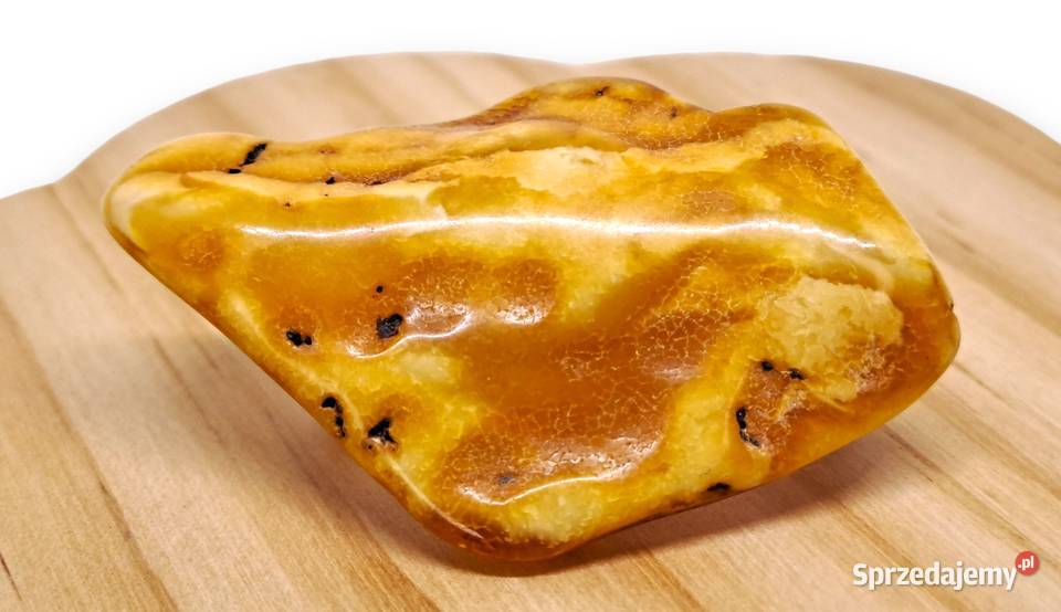 Broszka z bursztynu bursztyn bryłka 1496 Warszawa