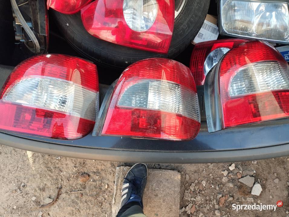 Lampa tylna renault scenic osobowe wielkopolskie