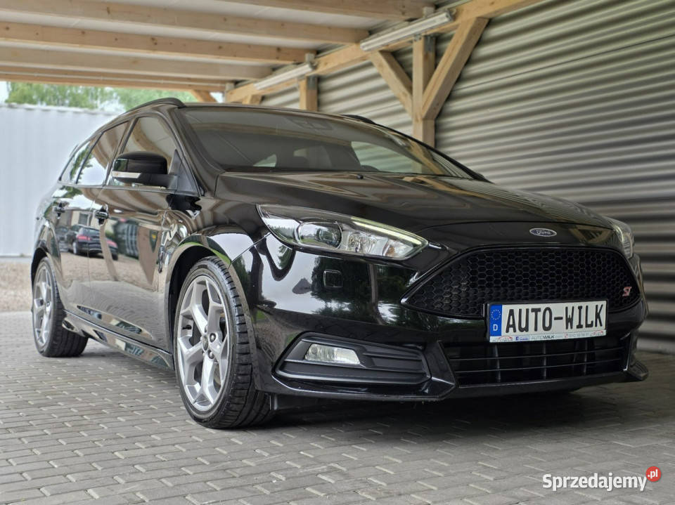 Ford Focus 20 ST Turnier 250 Mk3 20102018 reflektory ksenonowe Tenczynek