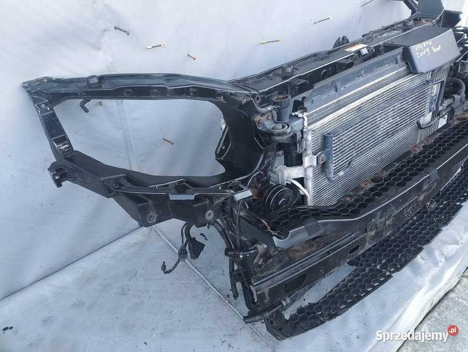 KIA SORENTO II 0912r PAS PRZEDNI WZMOCNIENIE Radom sprzedam